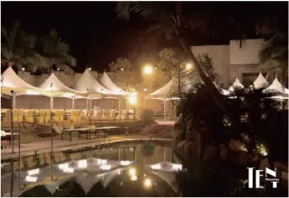 Tente de mariage extérieure 6X6M-02